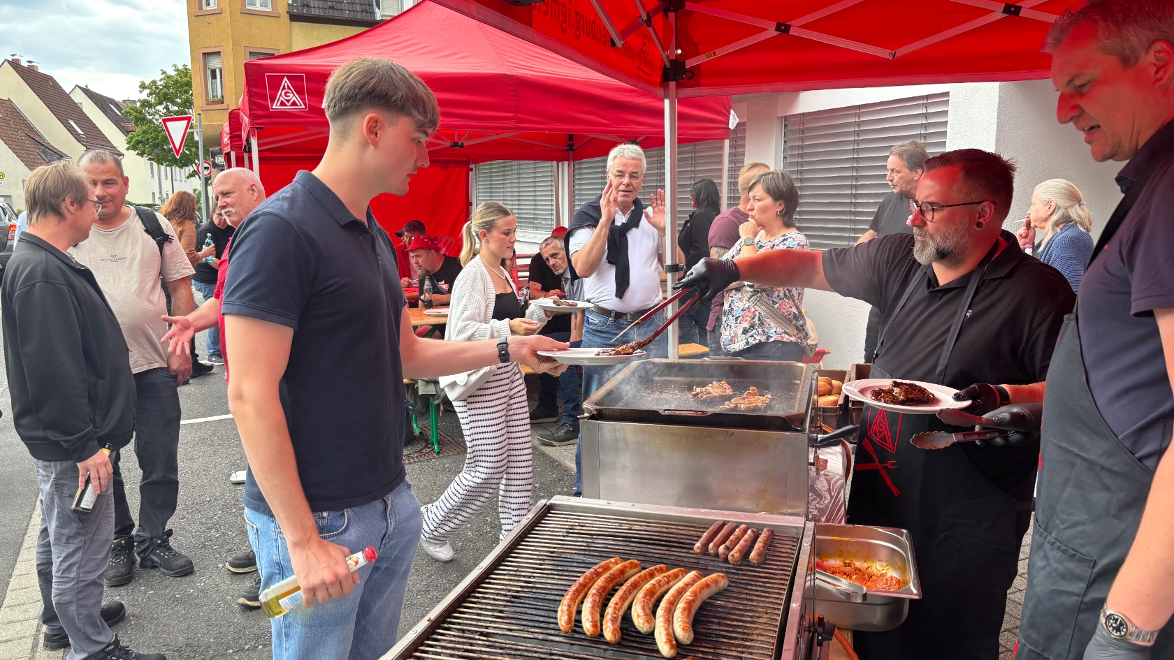 Tag der offenen Tür - Diskutieren - Kämpfen - Feiern