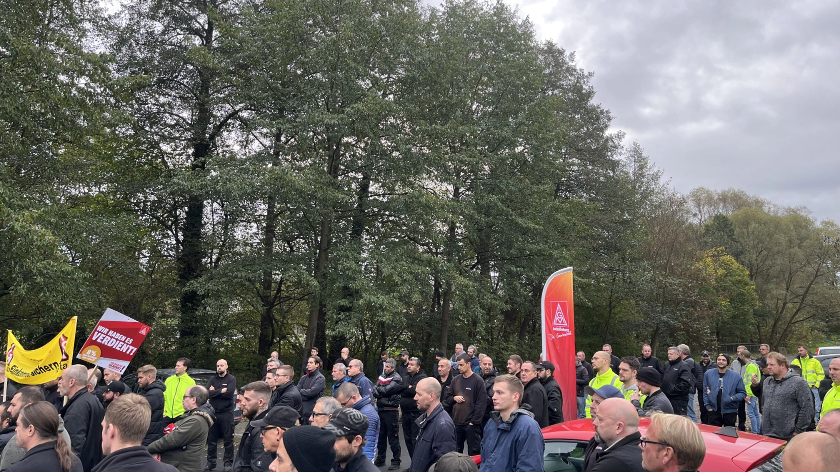 Warnstreik für 8% bei SAF-Holland in Keilberg