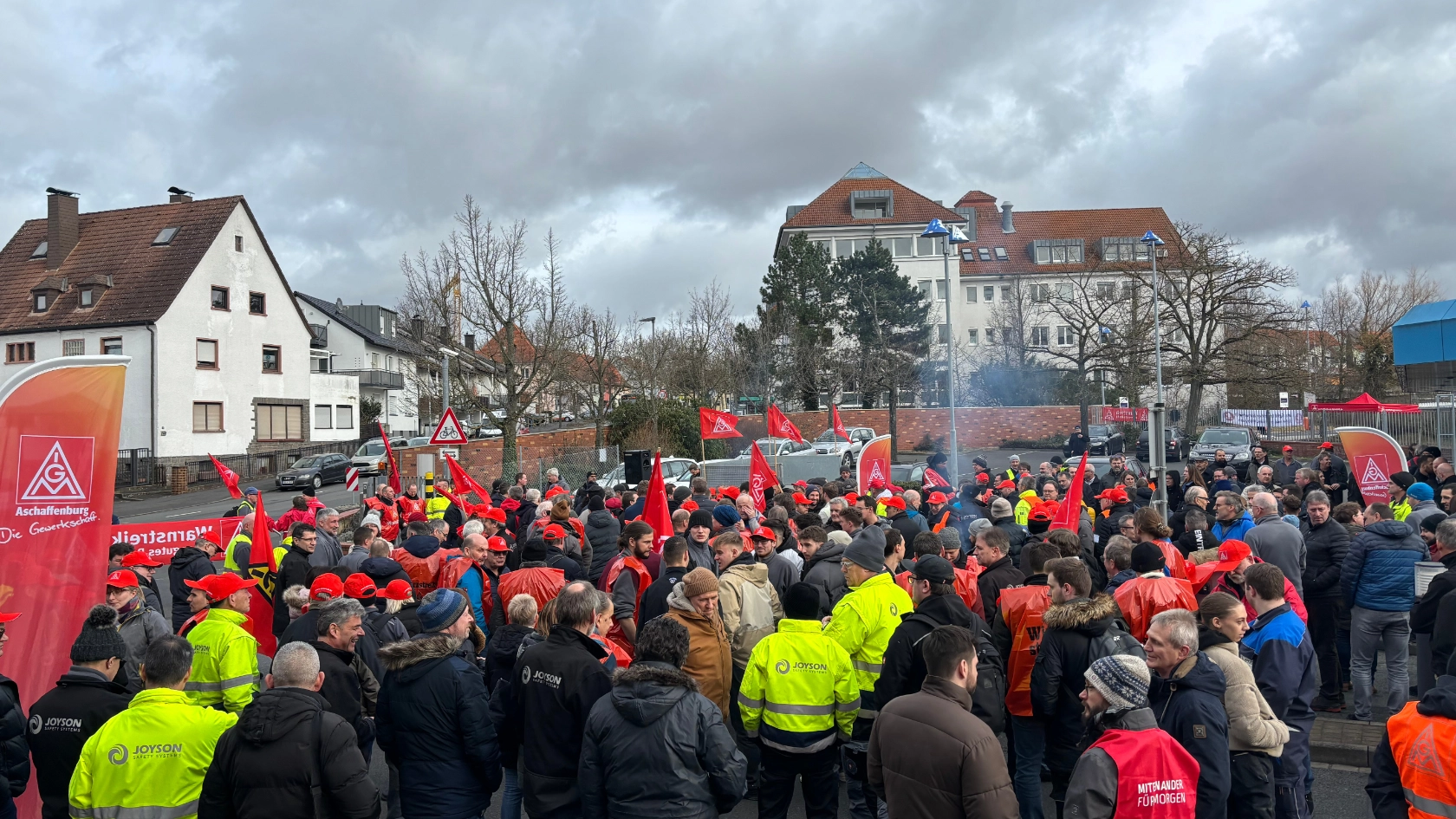 Warnstreik bei Joyseon Safety Systems und RSE Aschaffenburg am 25.01.2024