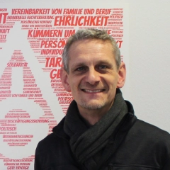 Das Bild zeigt Percy Scheidler, 1. Bevollmächtigter der IG Metall Aschaffenburg