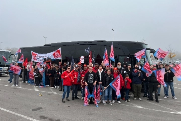 Größter Azubiwarnstreik der IG Metall Bayern