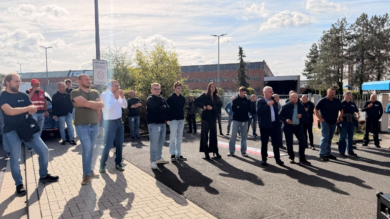 Beschäftigte in Aschaffenburg und Alzenau setzen Zeichen für ihre industrielle Zukunft