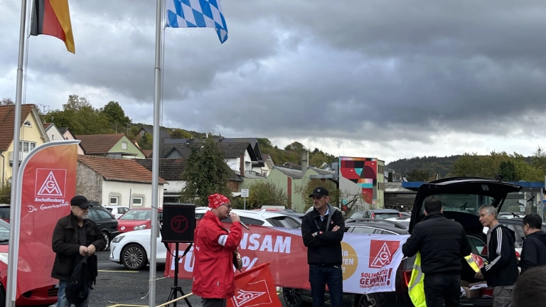Warnstreik bei Waldaschaff automotive in Waldaschaff am 09.11. im Rahmen der Tarifrunde M+E 2022
