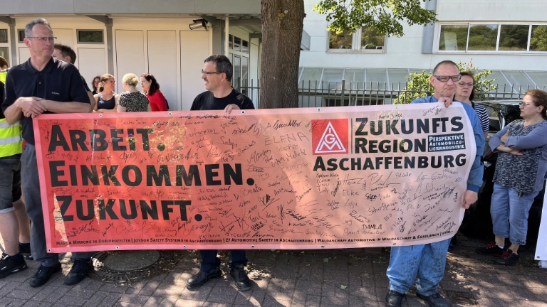 Aktion der Beschäftigten, gemeinsam mit dem Arbeitnehmerrat