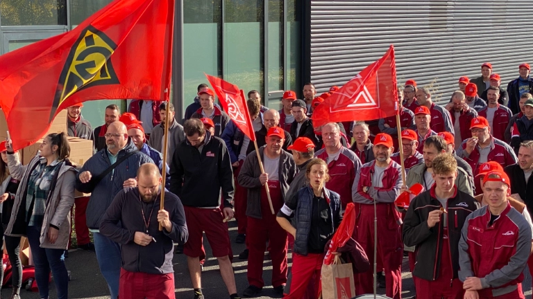 Warnstreik bei Linde Hydraulics in Nilkheim am 8.11. im Rahmen der Tarifrunde M+E 2022