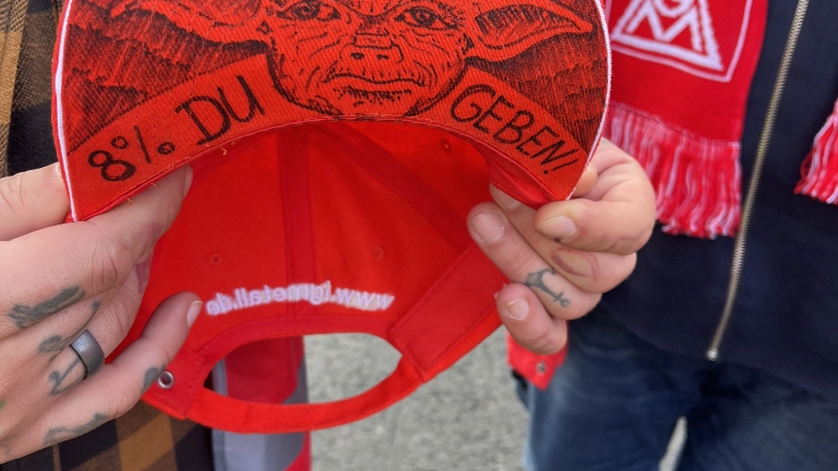 Warnstreik in Nilkheim mit den Linde-Betrieben, KIM, proplan, ZF Safety und Waldaschaff automotive am 17.11. im Rahmen der Tarifrunde M+E 2022